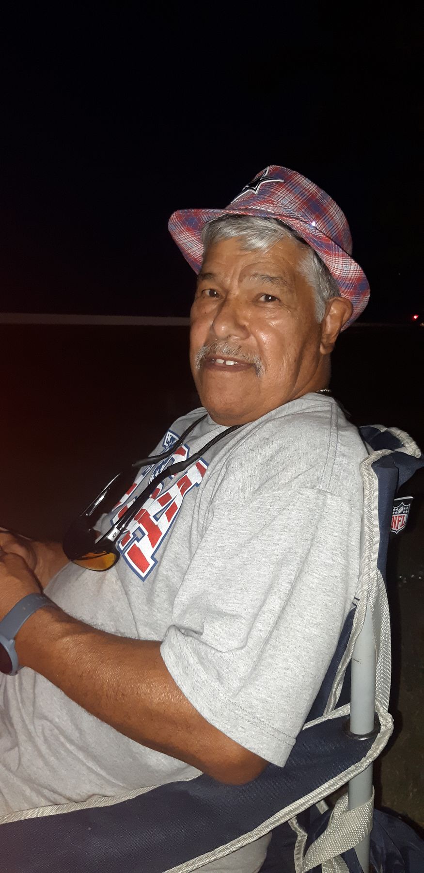 Obituary of Robert "Speedy" Gonzales