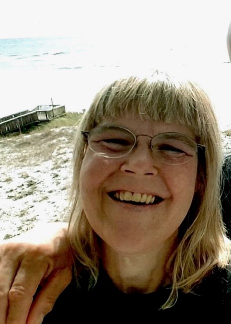 Obituary of Angela Renee Traylor