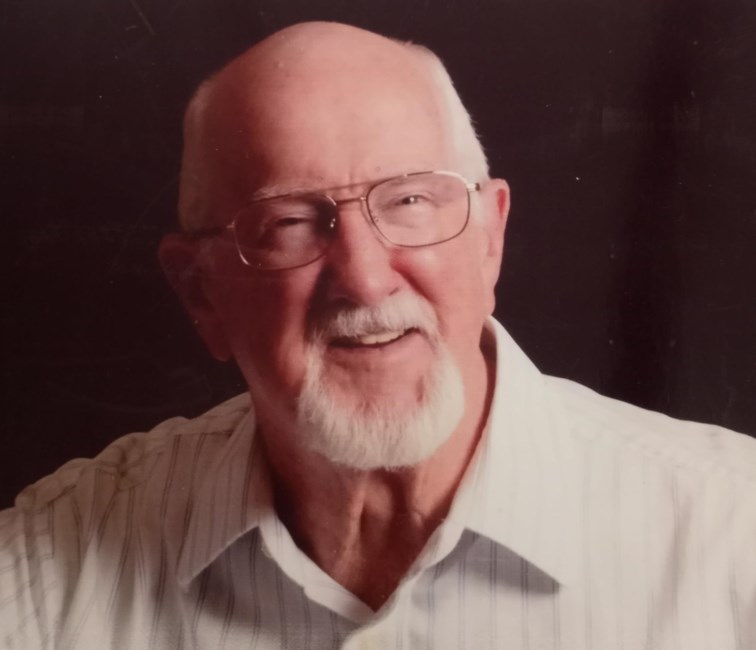 Obituary of Thomas Richard Davis