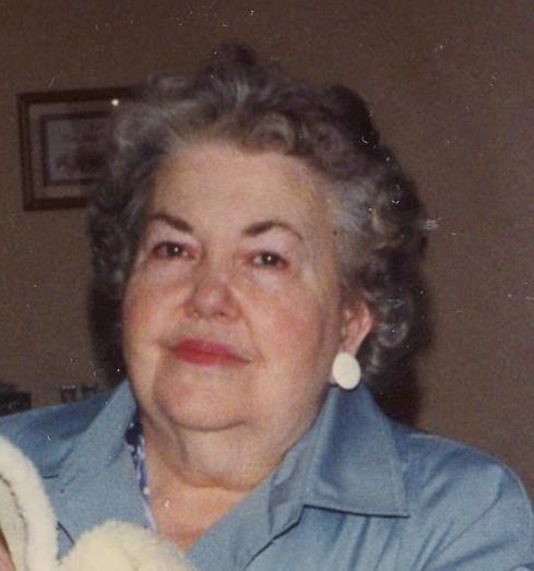 Obituary of Stella M Golden