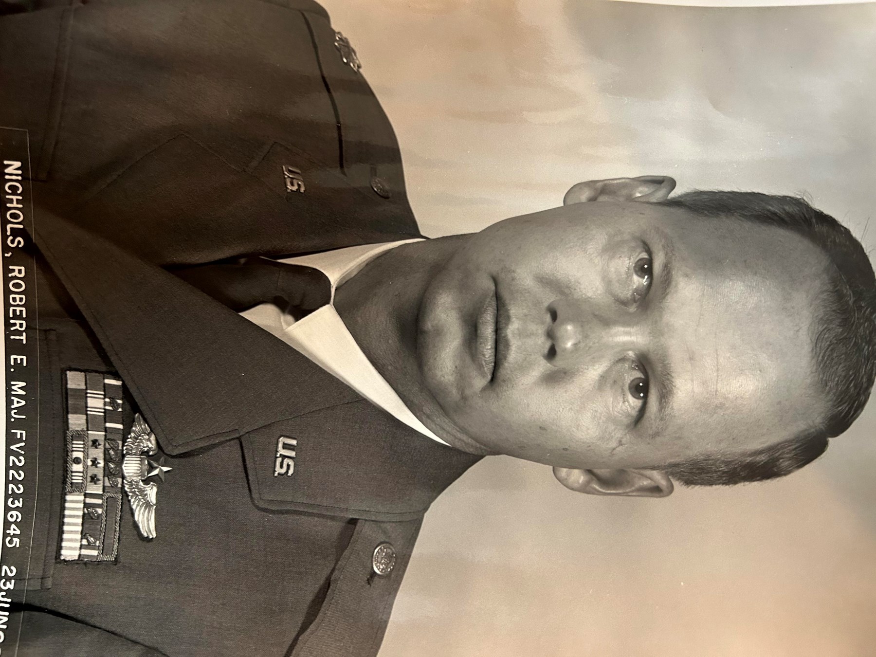 Obituary of Robert Edgar Nichols