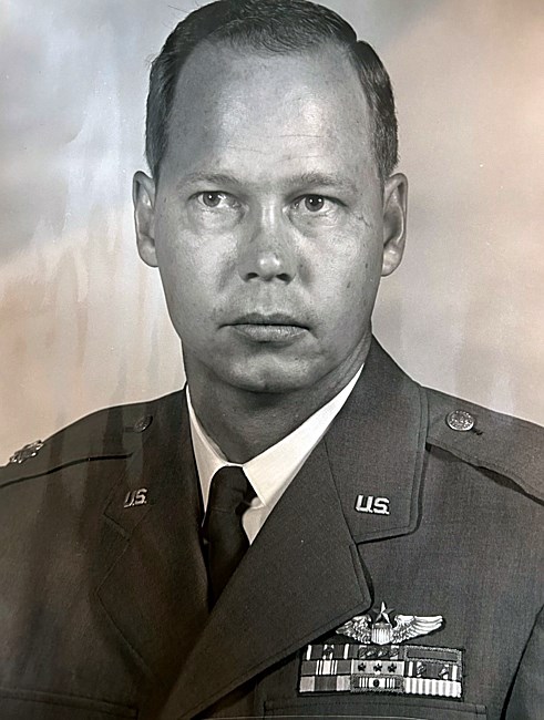 Obituary of Robert Edgar Nichols