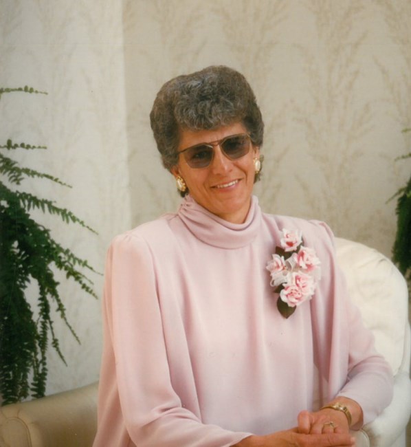 Obituario de Margaret Rose Skarbon