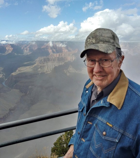 Obituary of Robert Thomas Mighell