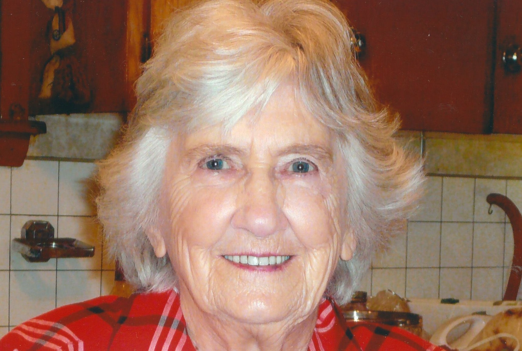 Obituary of Isabel Lyons