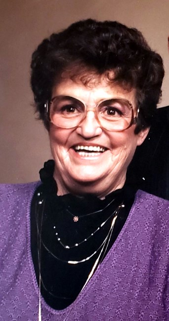 Obituario de Helen Ruth Bostrom Ball