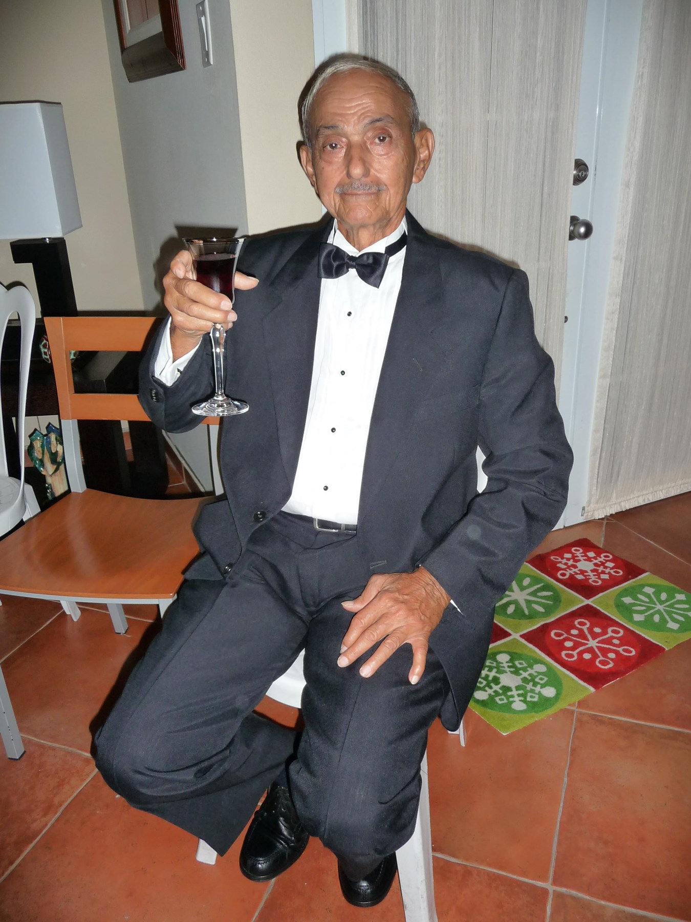 Obituary of Eugenio Diaz Perez