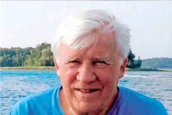 Obituary of Jeffrey A. Carlson