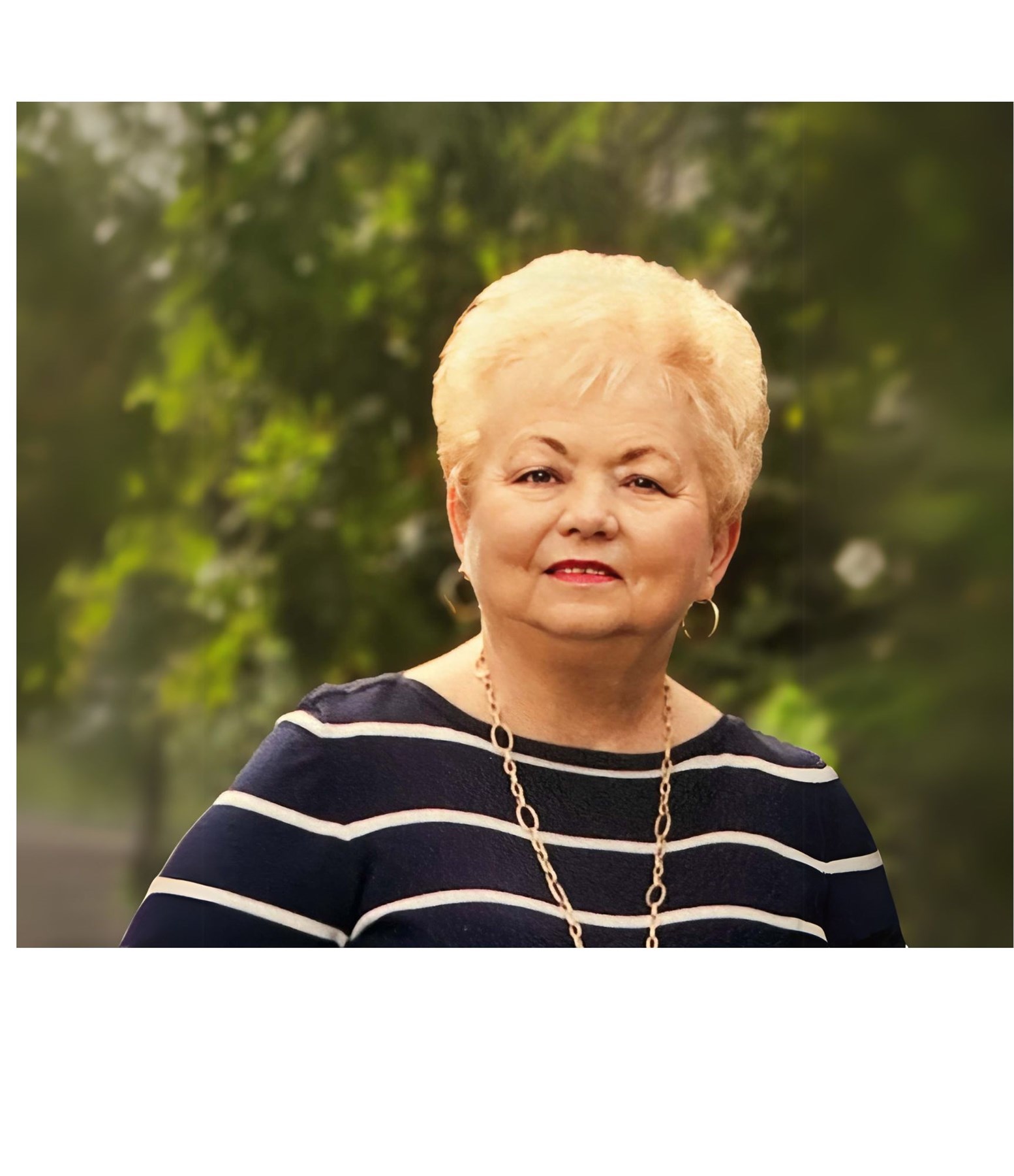 Obituary of Suzanne Towns Sacks