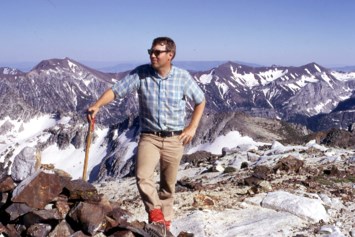 Obituario de Dennis Nolan Chapple