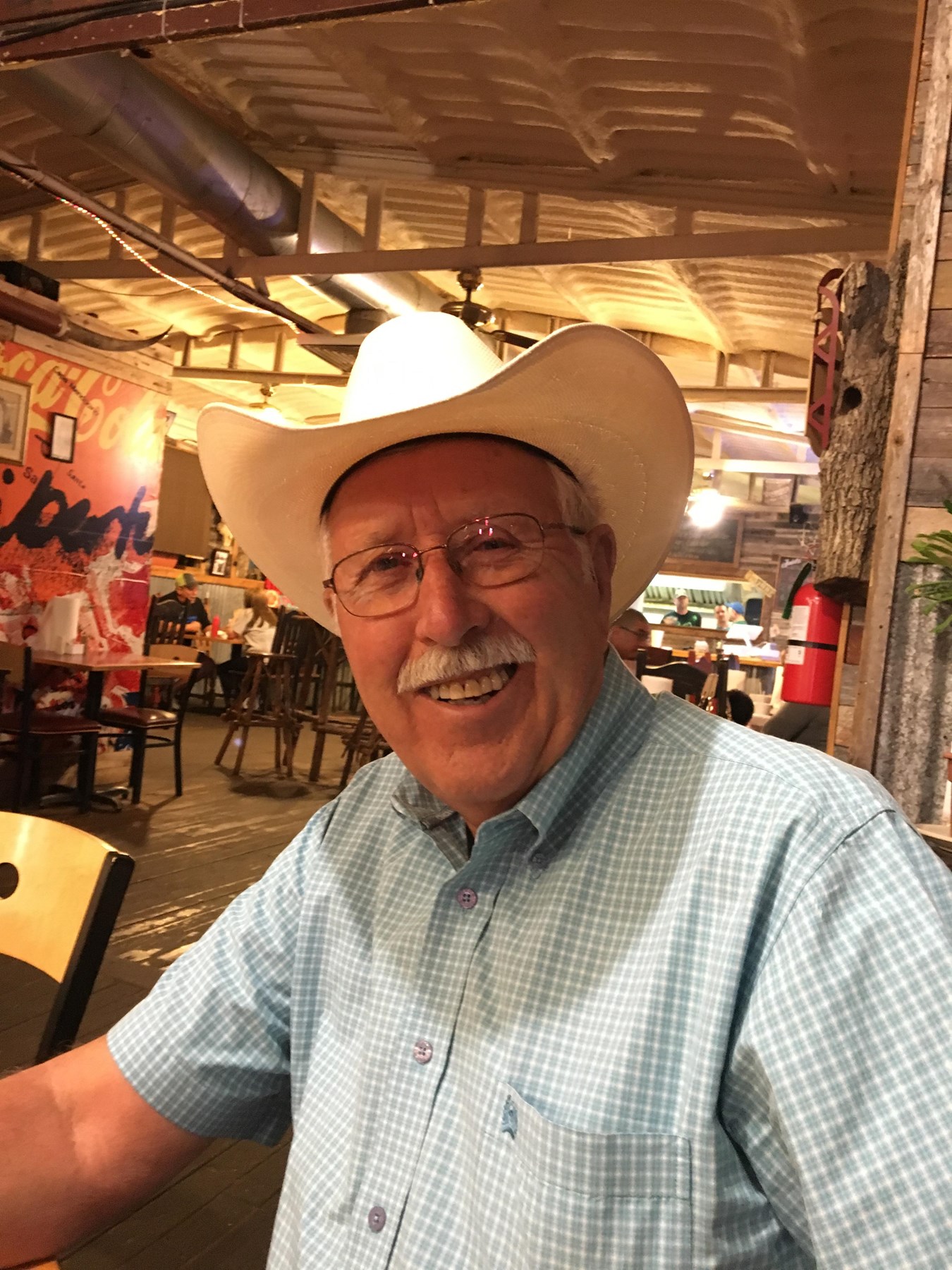 Obituary of Bufford Eugene Moore