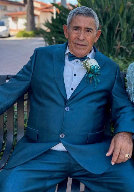 Obituary of Apolinar Diaz