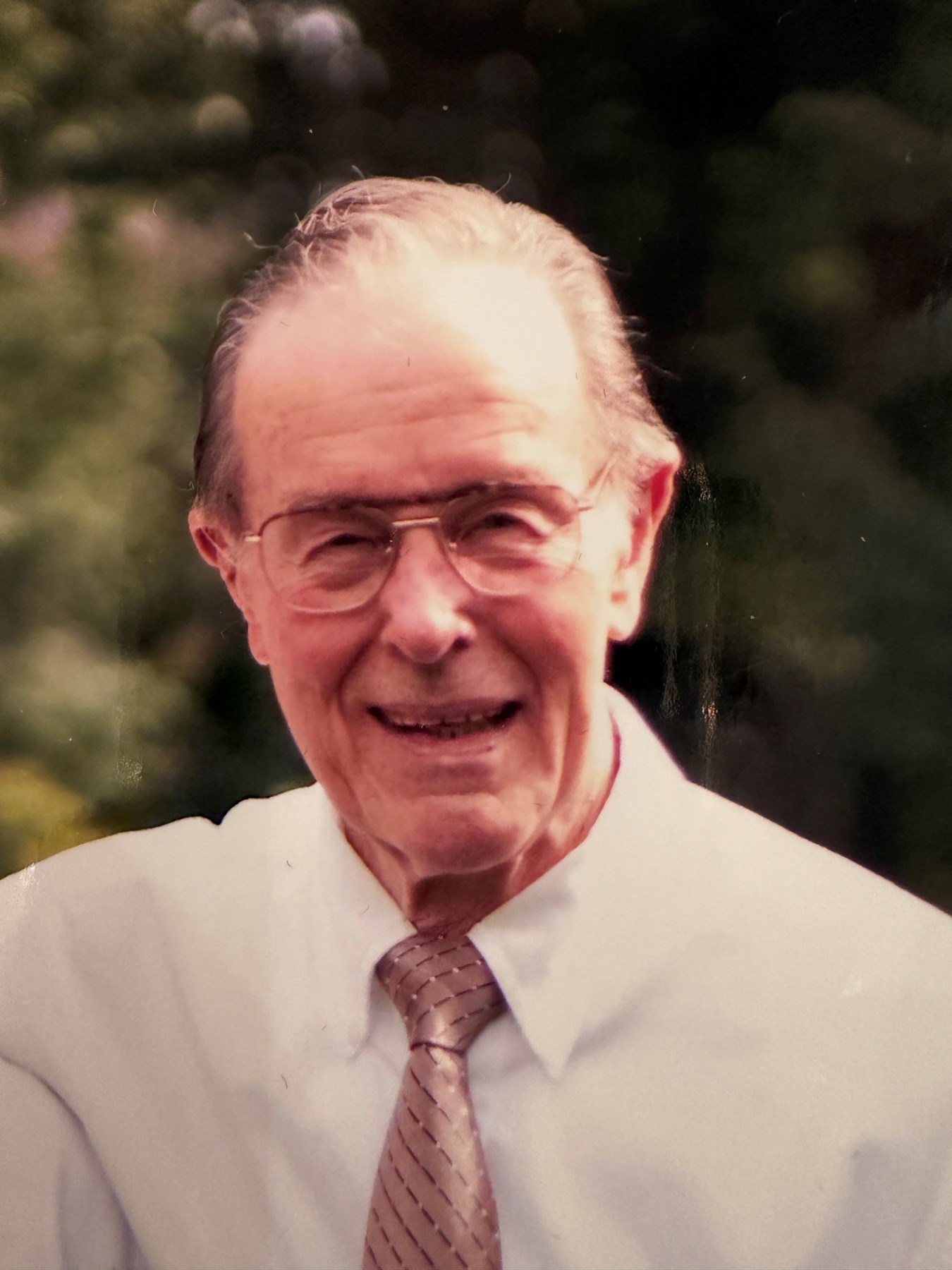 Obituary of Richard W. Hull