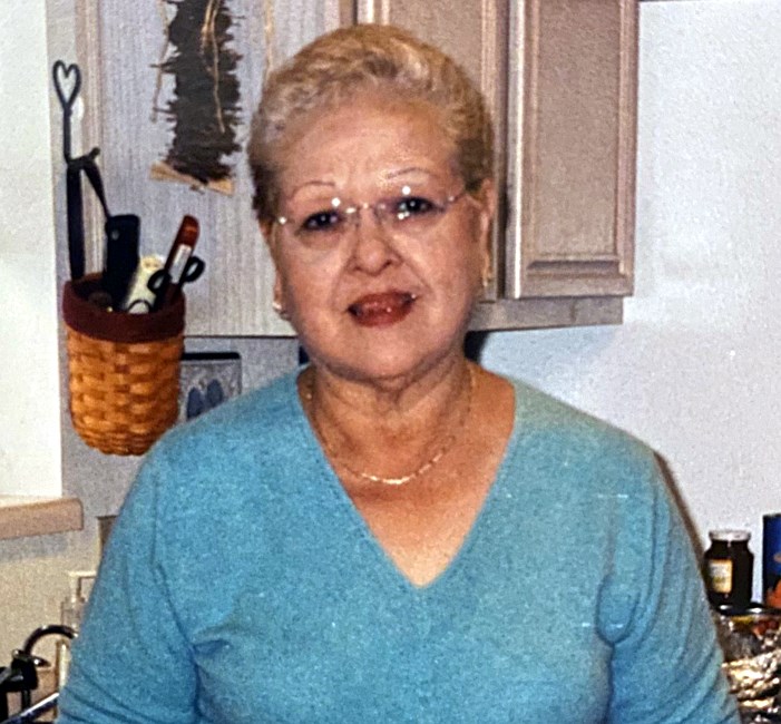 Avis de décès de Ernestine "Tina" G. Cavazos