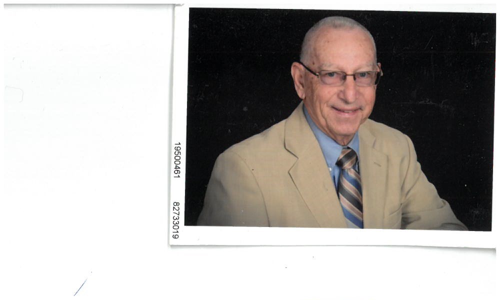 Obituario de Robert Cecil Young