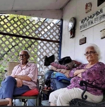 Obituary of Roberto and Mariana Perez