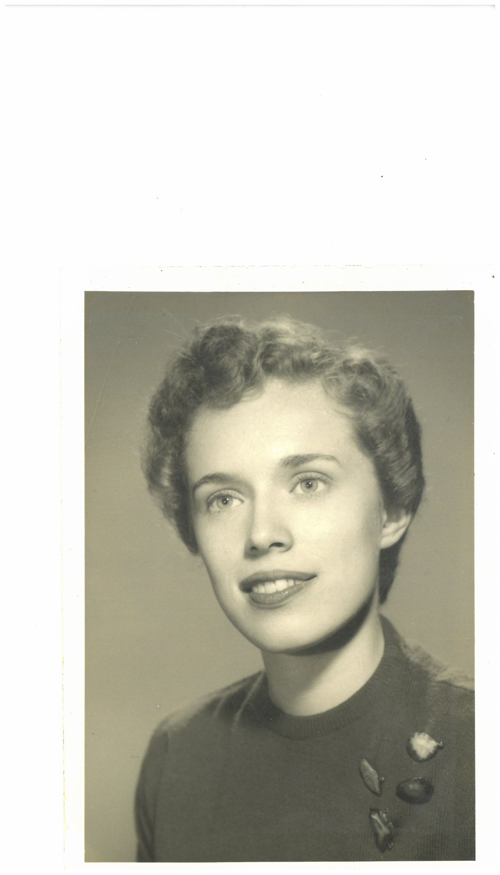 Obituary of Evelyn Ruth Hall