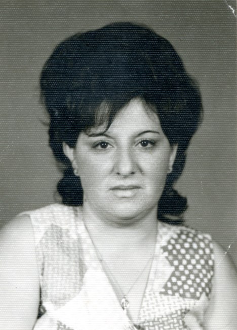 Obituary of Anna Simonian
