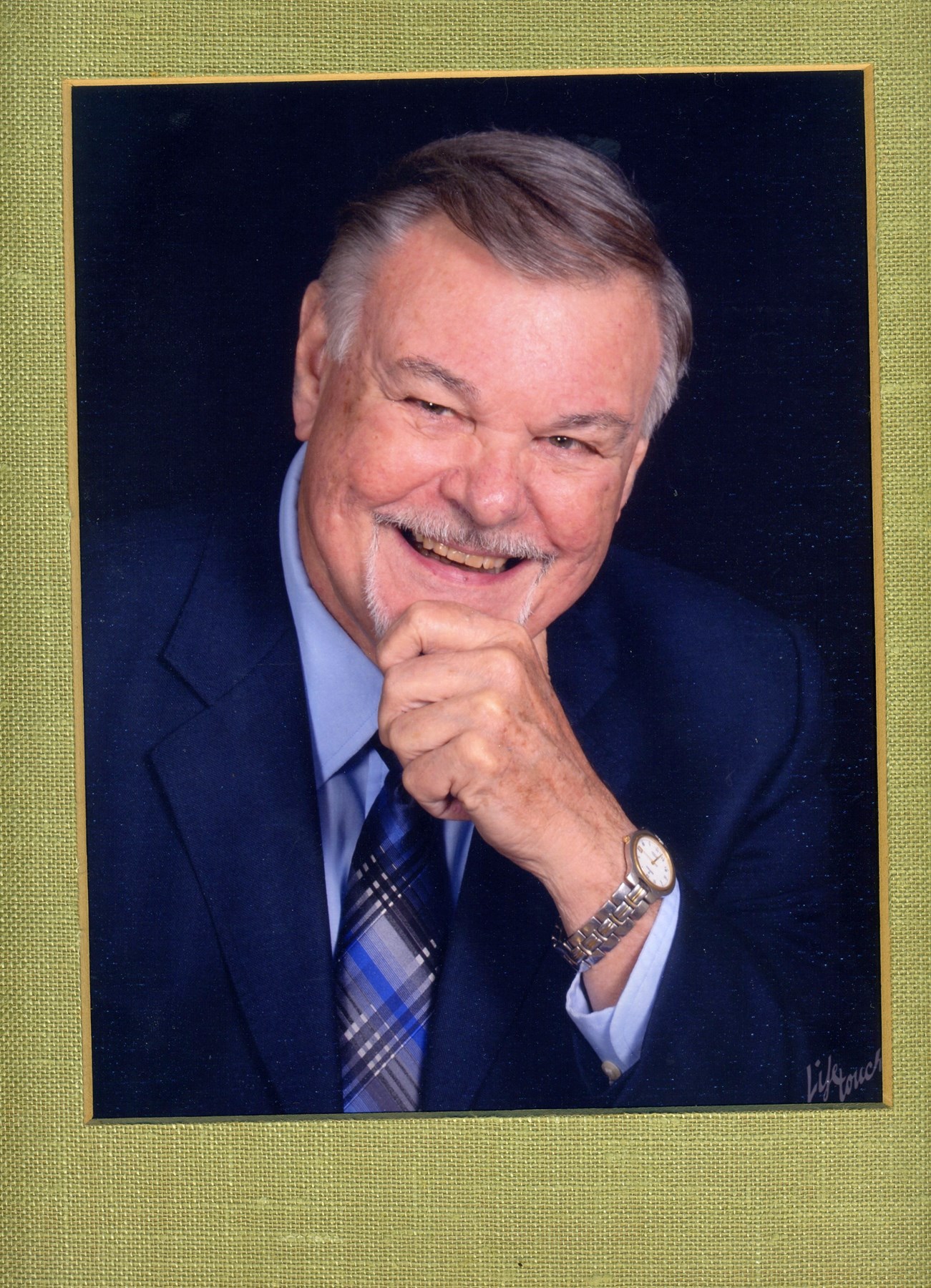 Avis de décès de Lyle Francis Hitzman