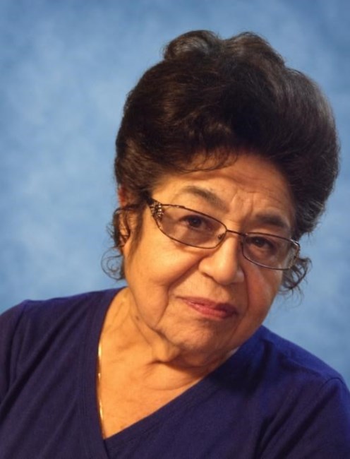 Obituary of Juanita Esperanza Valencia