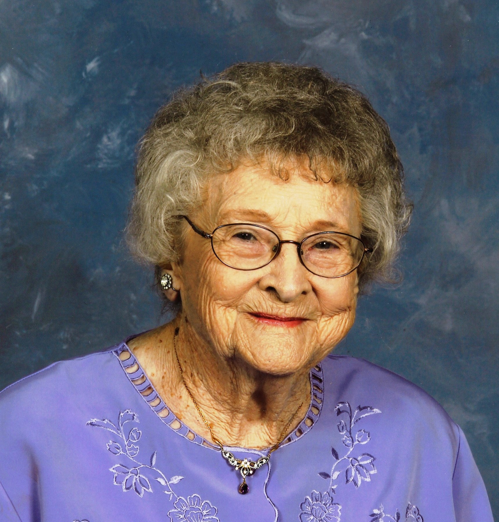 Obituary of Myrtle Lee R. Shermer