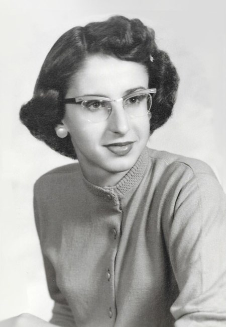 Obituary of Lorraine Annette pauly Whitaker