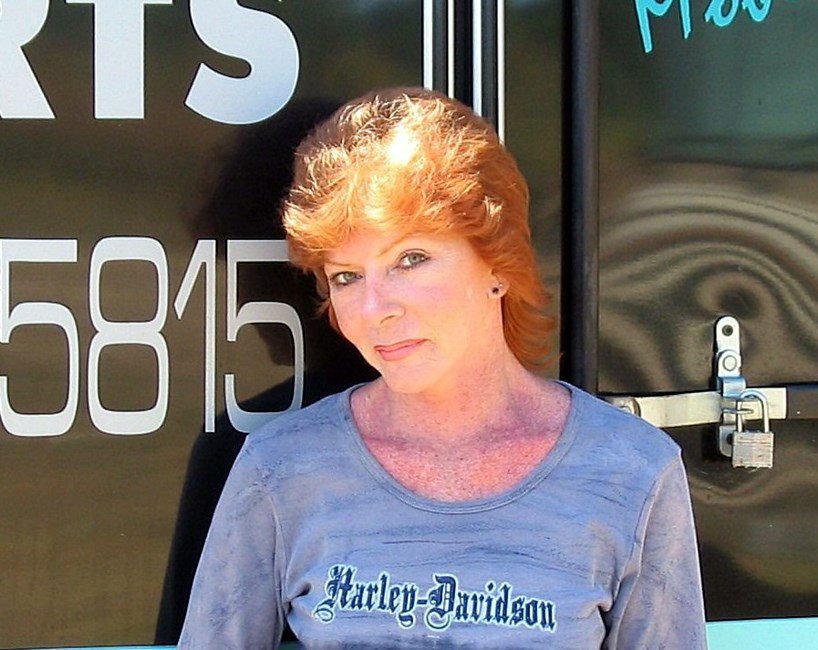 Obituary of Maureen "Micki" Ann Hickey Lesneski