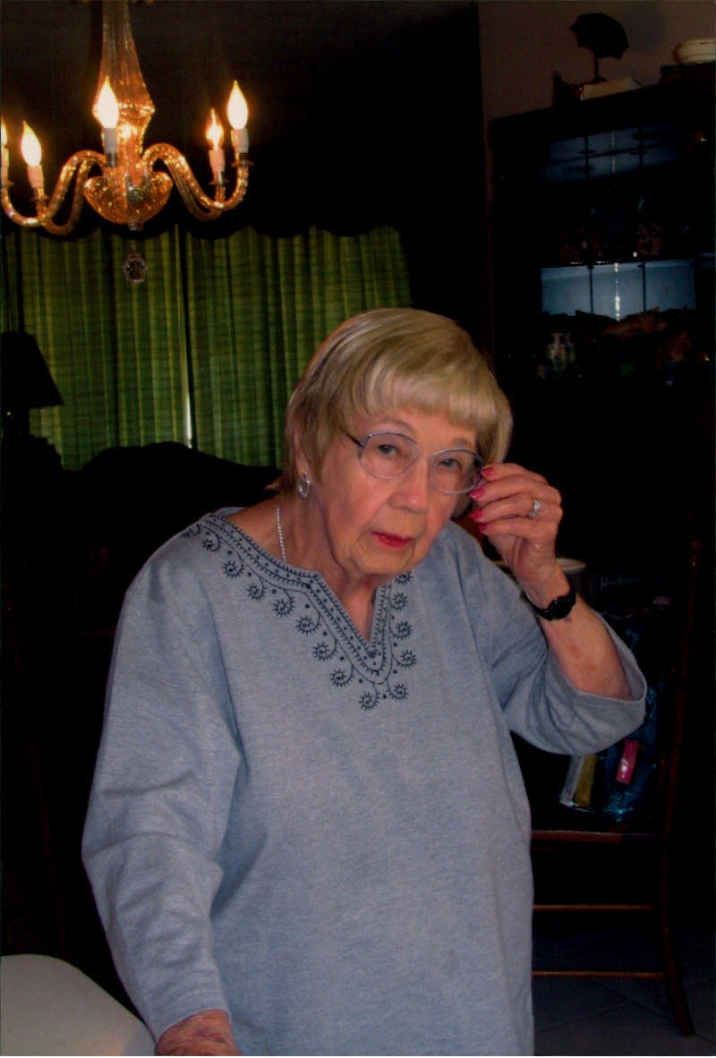 Obituario de Paula Rebecca Stewart Loy