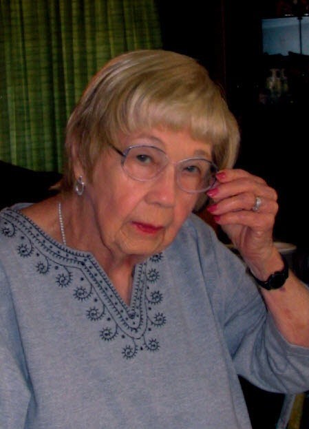 Obituario de Paula Rebecca Stewart Loy