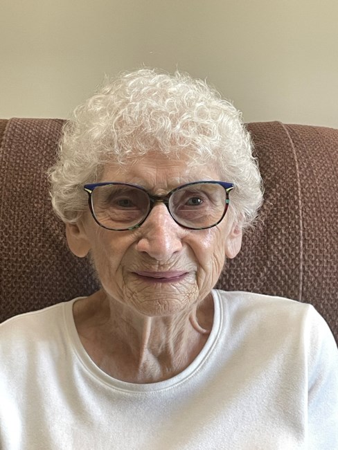 Obituario de Helen Elizabeth Penner