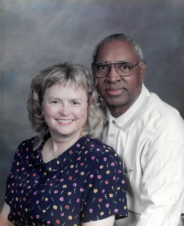 Obituary of Anna (Nazaruk) Sales