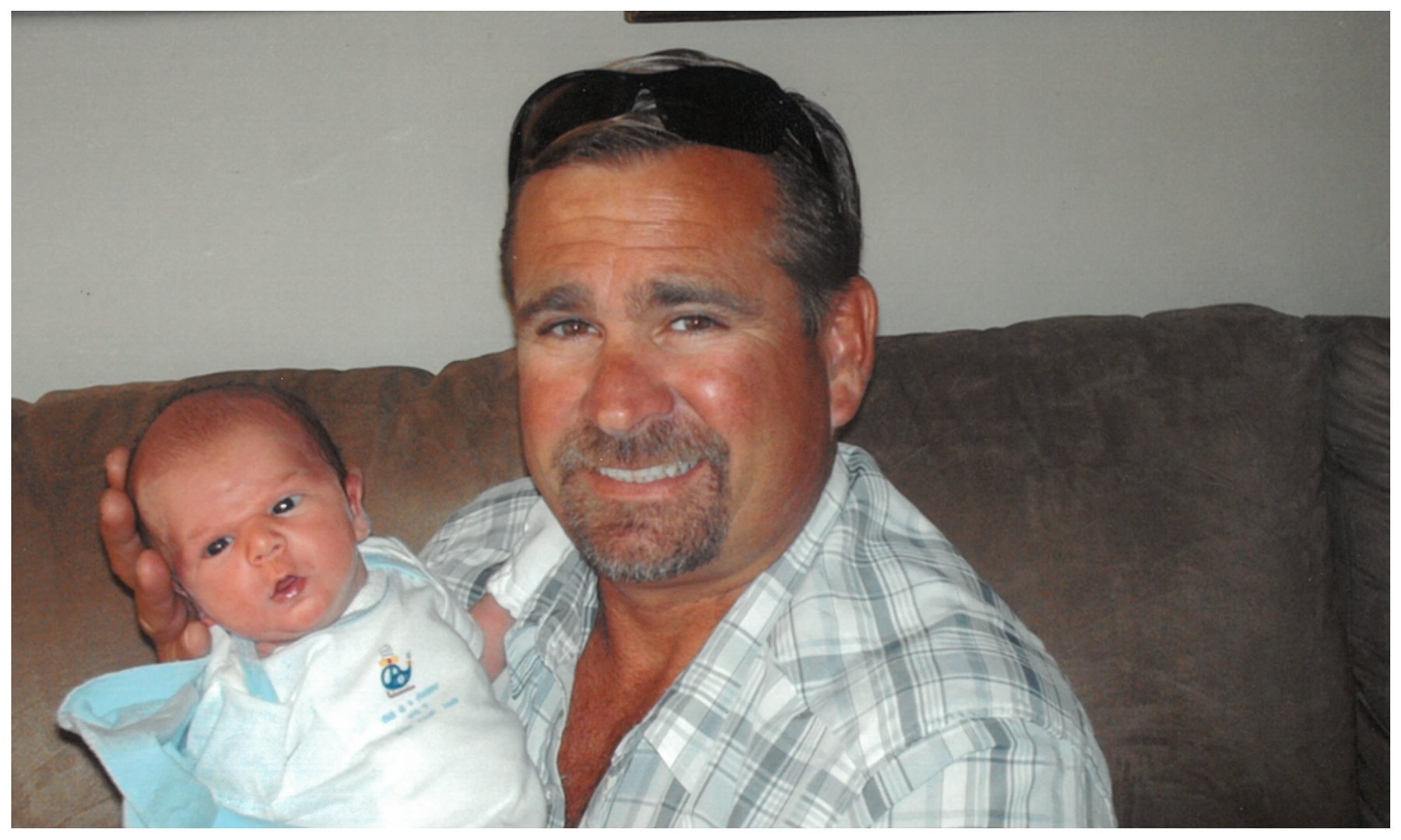 Obituary of Donald Eugene Lindahl
