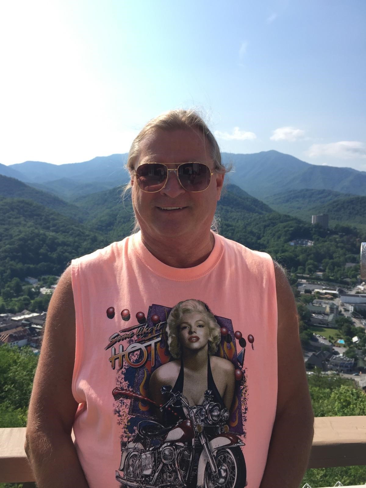 Obituary of Larry Graham Padgett