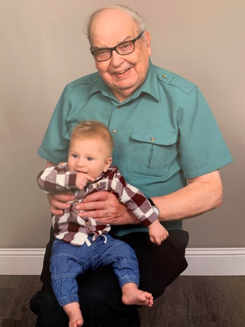 Obituary of Ellis Wayne Hawley