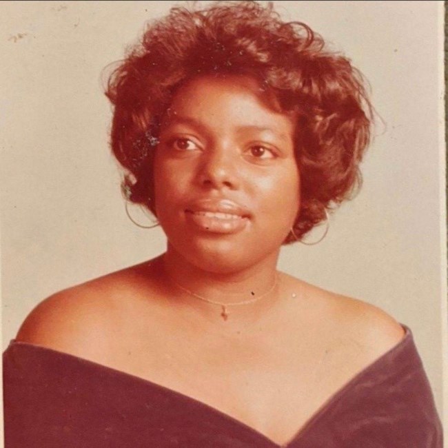 Obituary of Ramona Marisa Waire