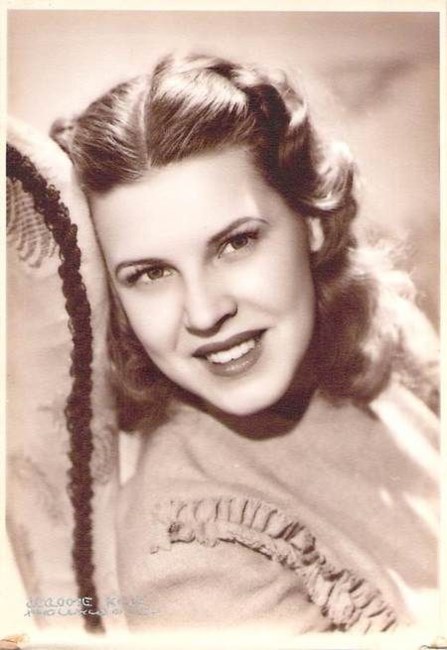 Obituary of Billie Jeanette Lewis Holmes Roberts