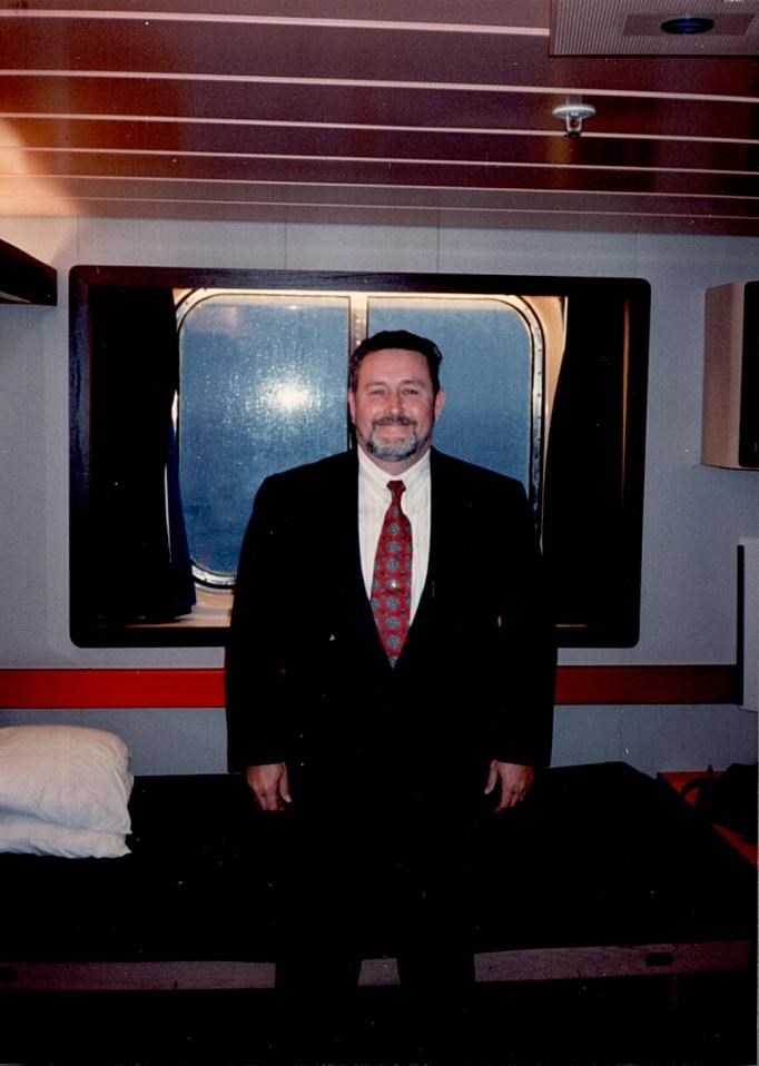 Obituary of Raymond Eugene Robbins