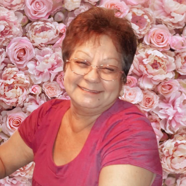 Obituary of Veronica Santa Cruz