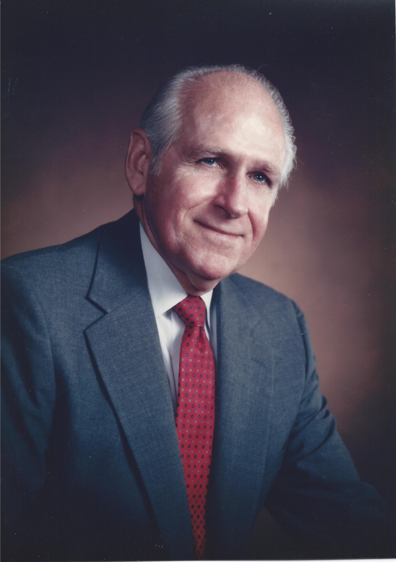 Obituary of Robert Howard Dwyer, Jr.