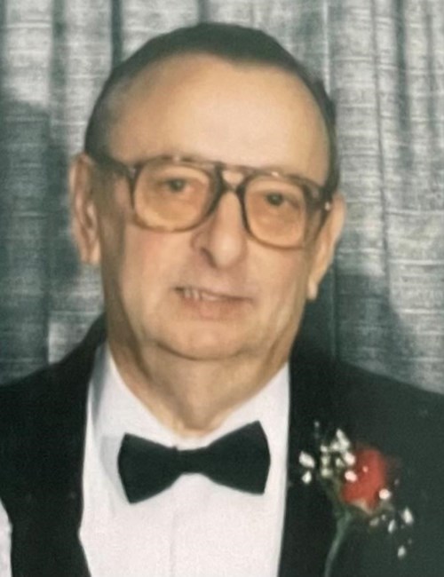 Obituary of Henry E Stasiewski