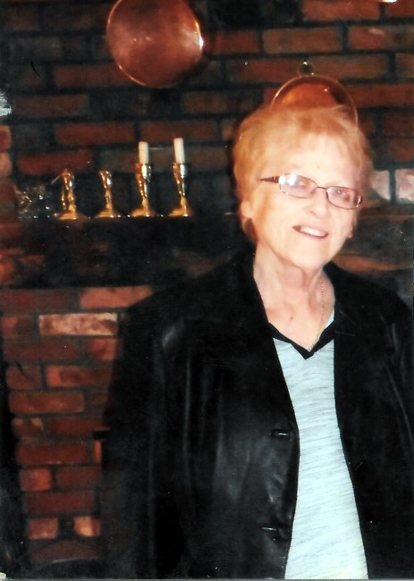 Obituary of Donna Mae McQuinn