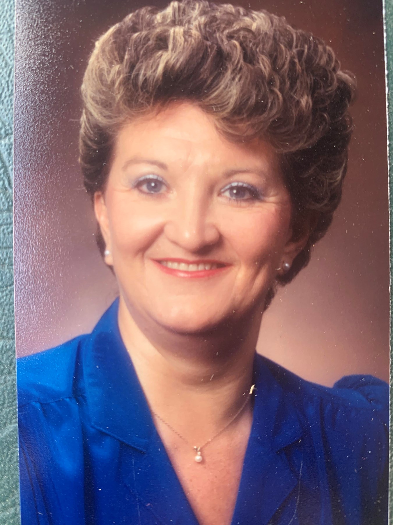 Obituary of Bonnie Cyr (nee McLachlan)