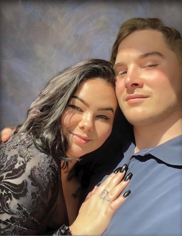 Obituary of Gavin & Brandy Fallis