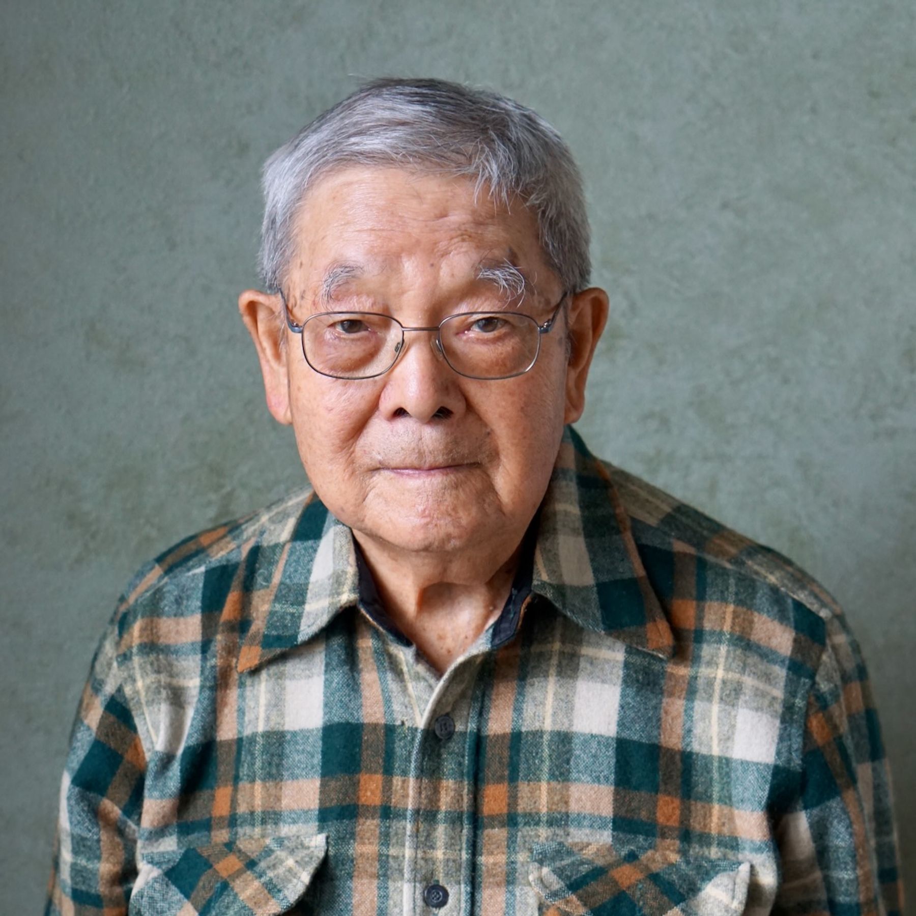 Obituary of Robert Kazuma Ouchida