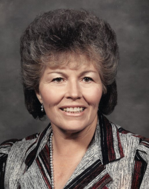 Avis de décès de Della Joyce Bray