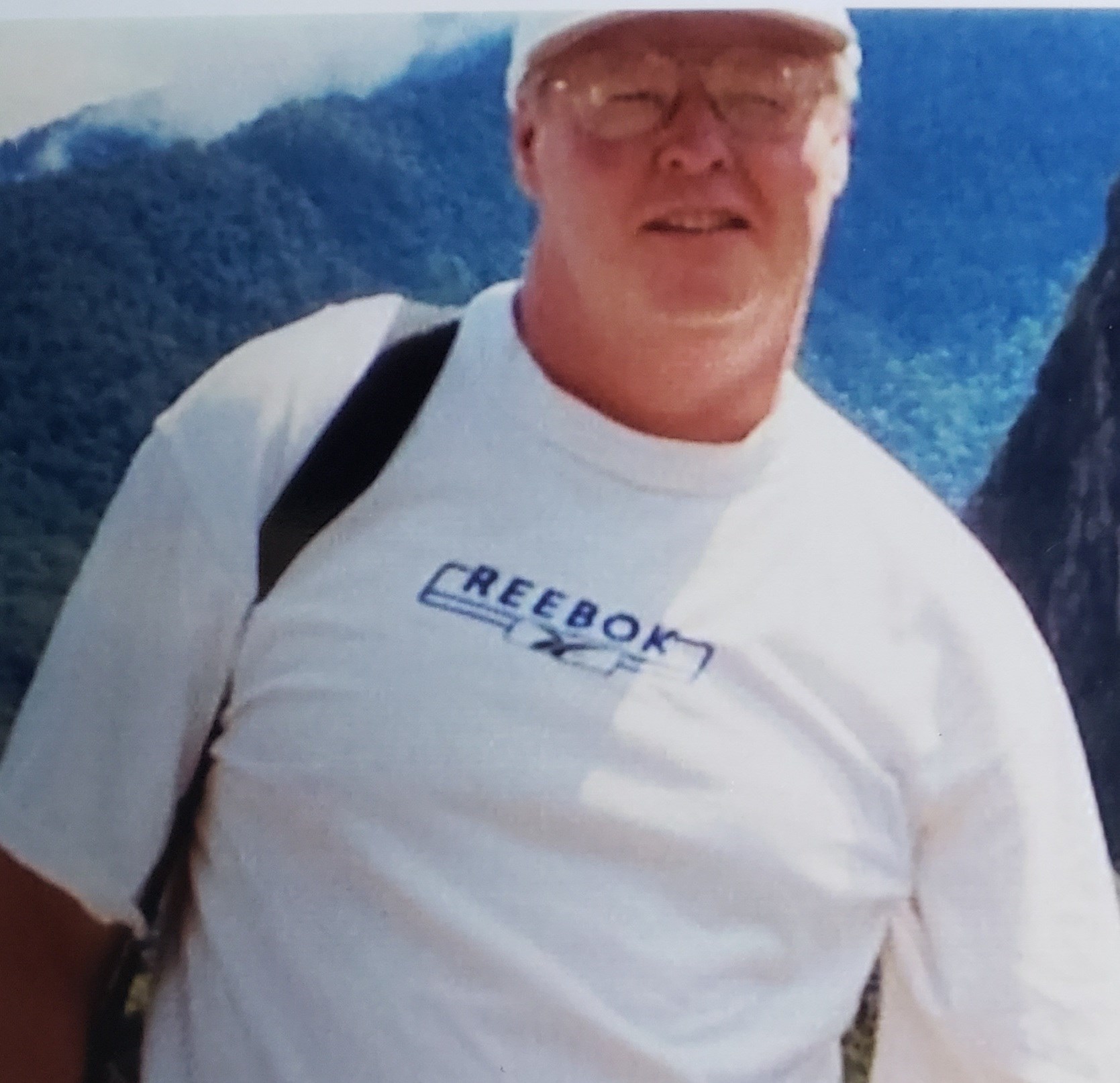 Obituary of Robert J. Mason