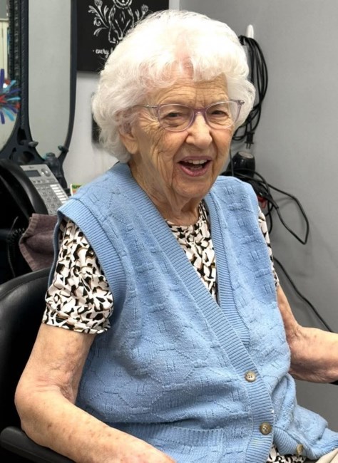 Avis de décès de Helen V Newhouse