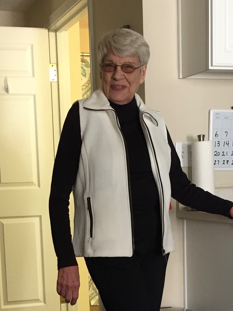 Obituary of Mary Helen Lewis