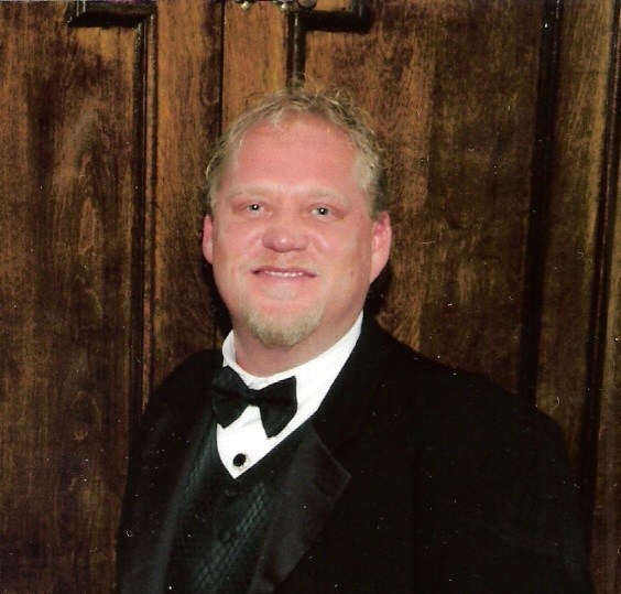 Obituary of Robbie D Shaver