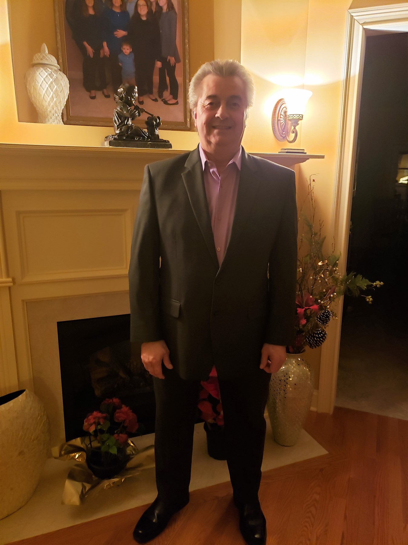 Obituario de Pastor Earl M. Valentine